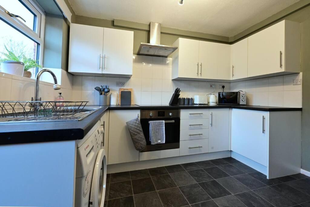 Reduced Rates For Weekly, Monthly And Longer Stays Durham Eksteriør bilde